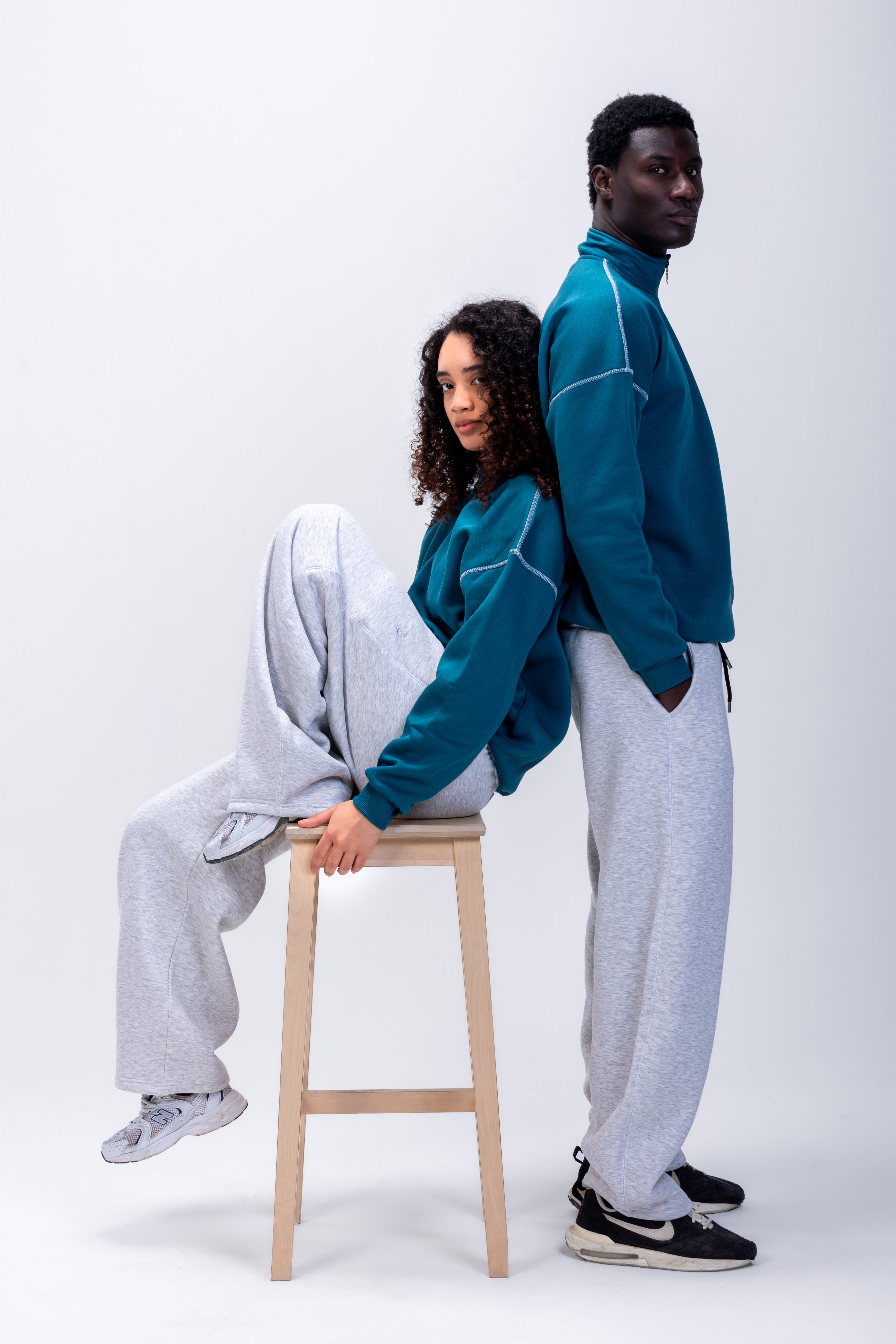 The “Metra Sweatshirt” - Petrol -UNISEX